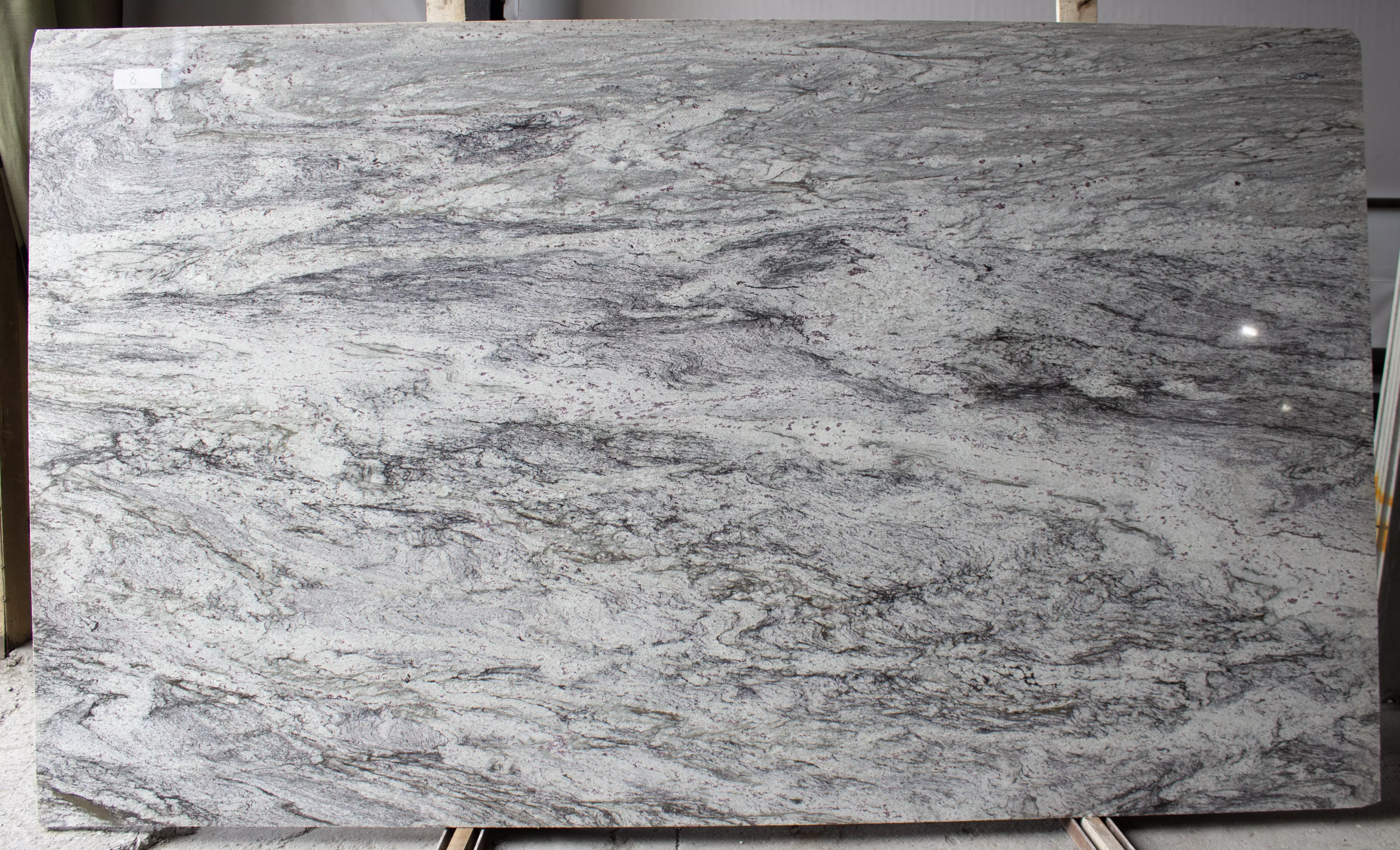 Тундра Вайт (Thunder White) №8 3370х1990х30