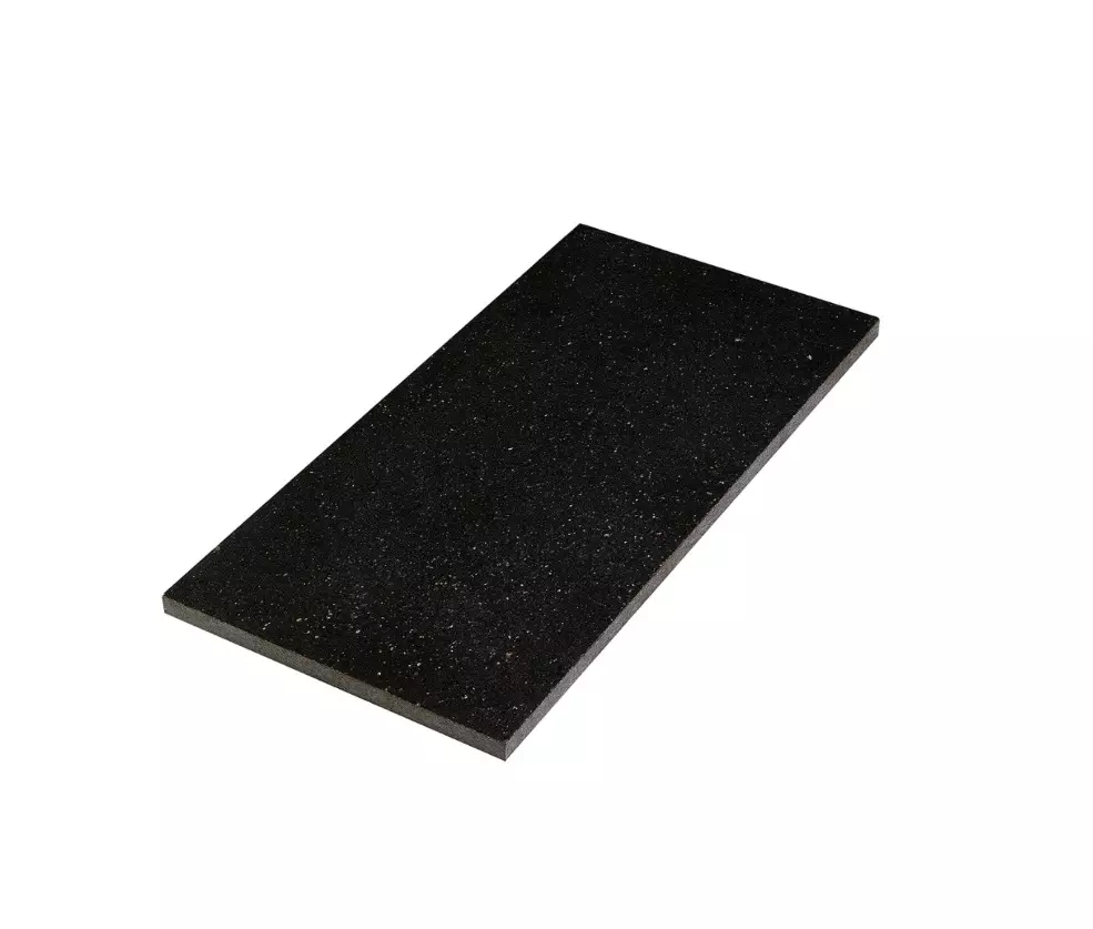 Плита гранитная  Блэк Гэлакси (Black Galaxy)  600х300х18(20) Полированная