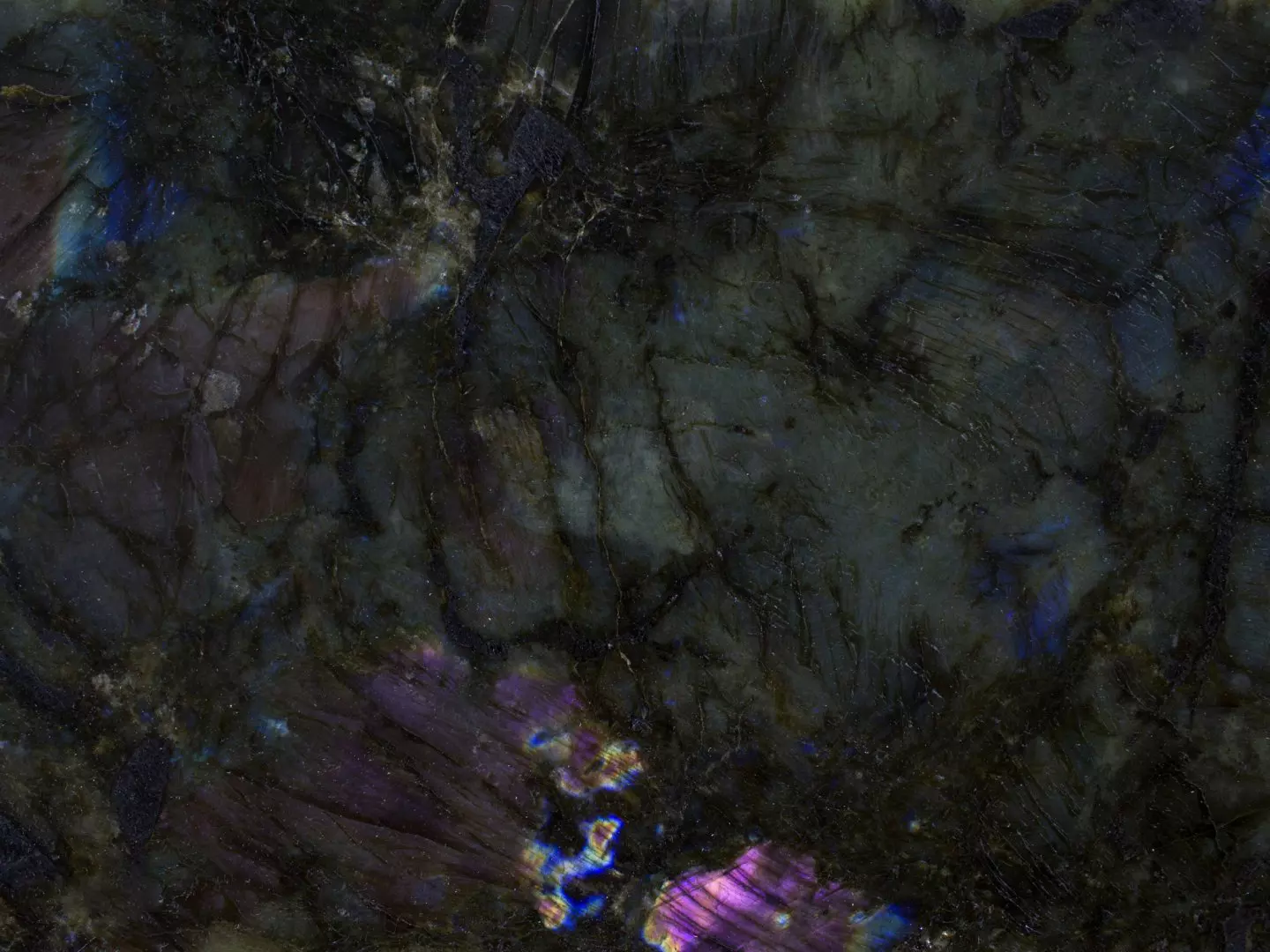 Лабродарит Блю (Labrodarite Blue)